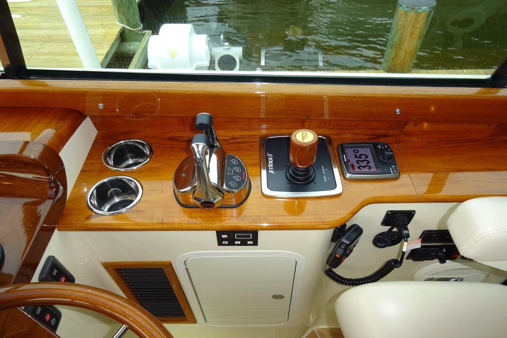 2016 Hinckley Picnic Boat Mkiii